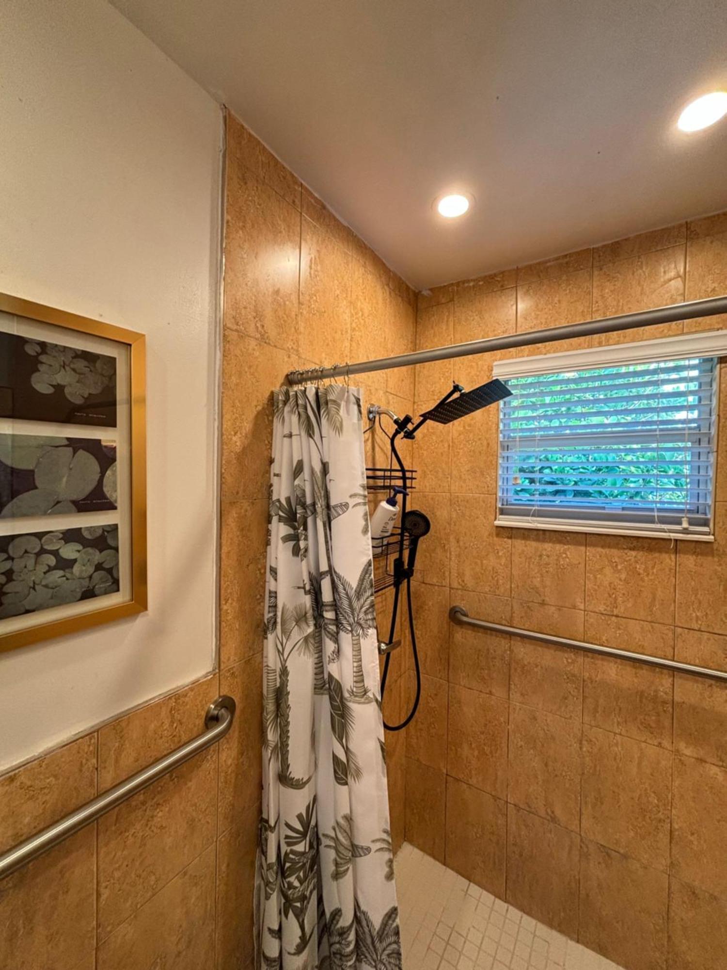 Deluxe Room In Best Location Miami In A 2 Bedrooms Unit - Parking, Laundry And Luggage Storage Екстериор снимка