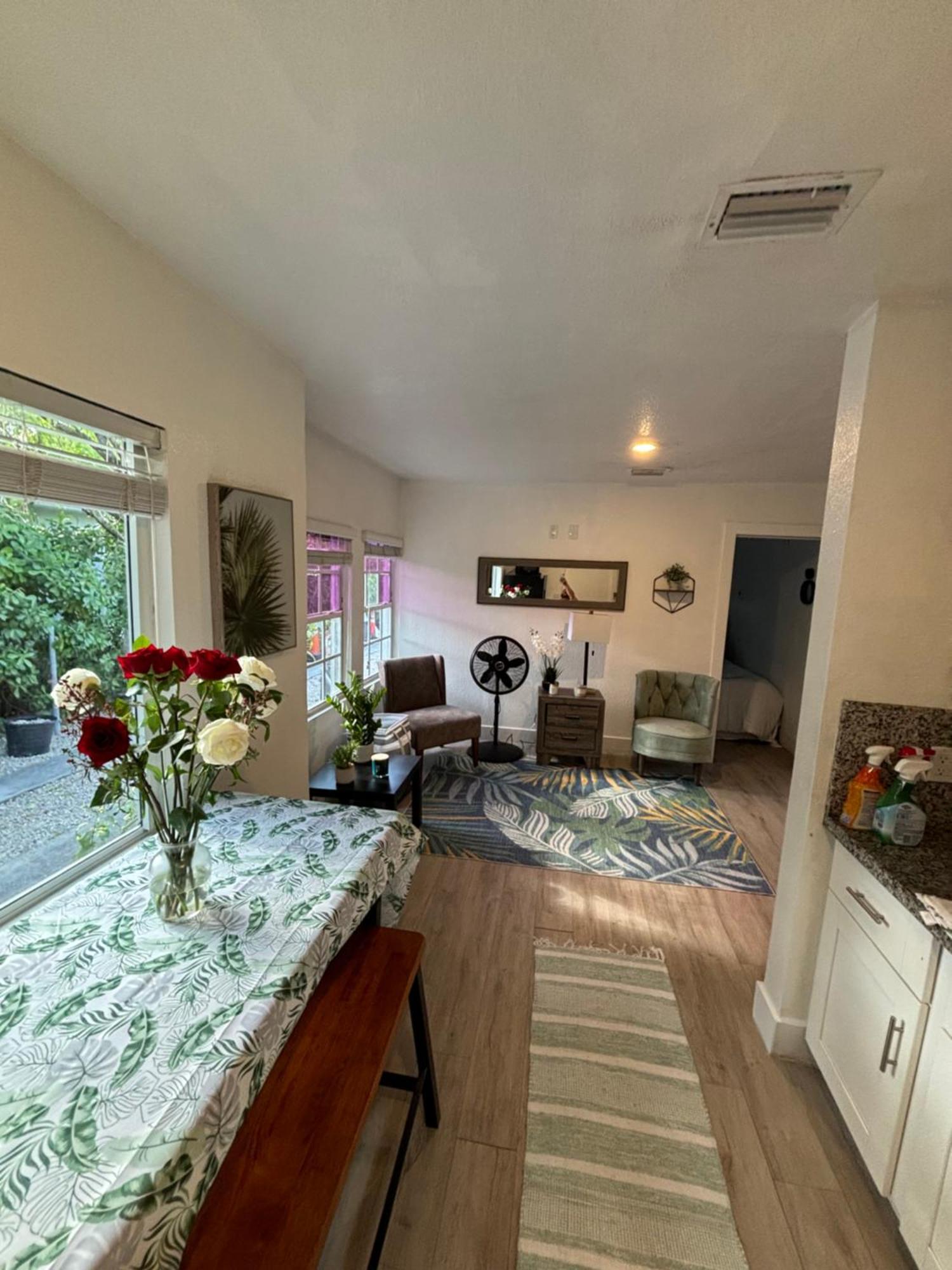 Deluxe Room In Best Location Miami In A 2 Bedrooms Unit - Parking, Laundry And Luggage Storage Екстериор снимка