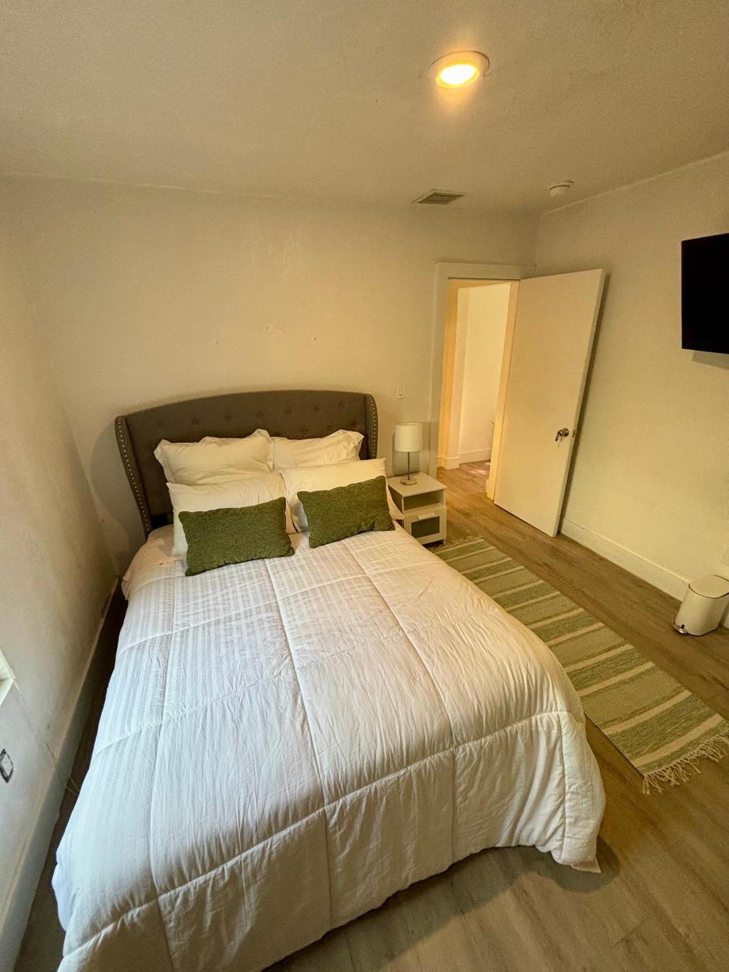 Deluxe Room In Best Location Miami In A 2 Bedrooms Unit - Parking, Laundry And Luggage Storage Екстериор снимка